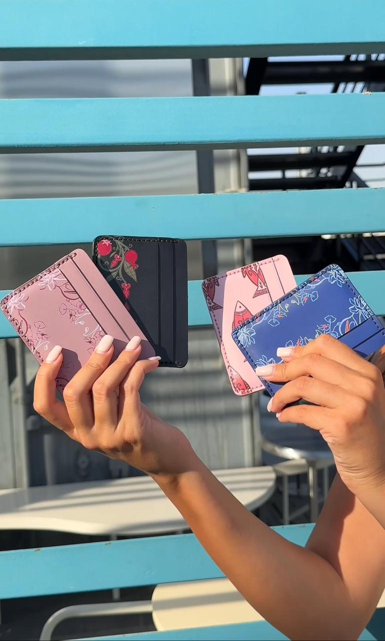 Noir Harvest Genuine Card Holder