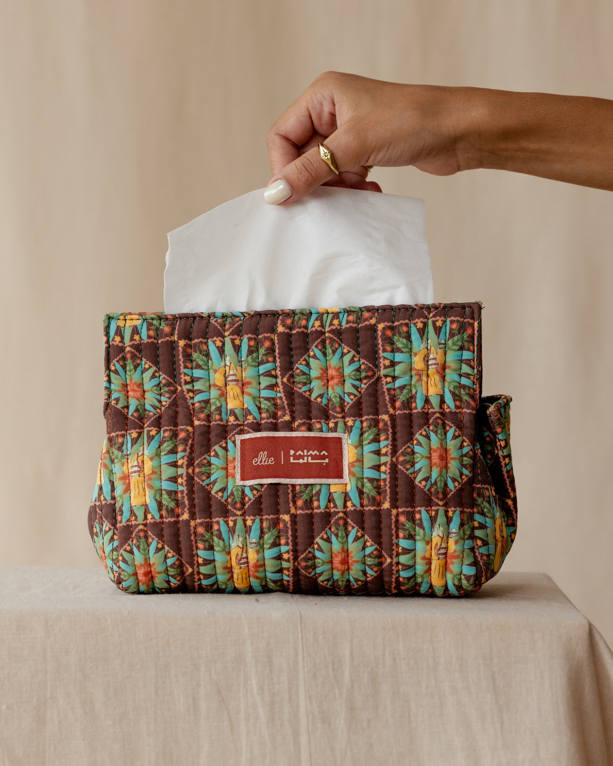 Palma X Ellie Pottery Keeper Tissue Box