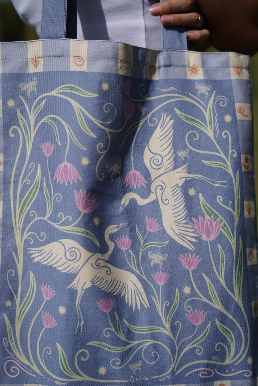 Feathered Souls Tote In Blue