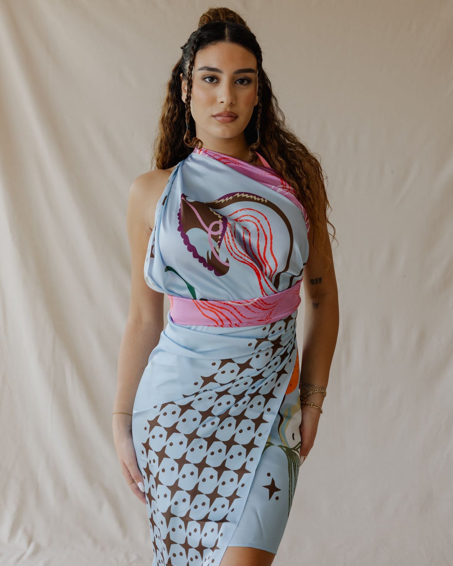سارونج الجنة أزرق فاتح