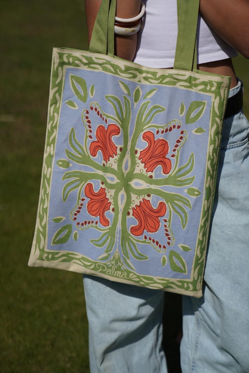 Mediterranean Leaves Tote