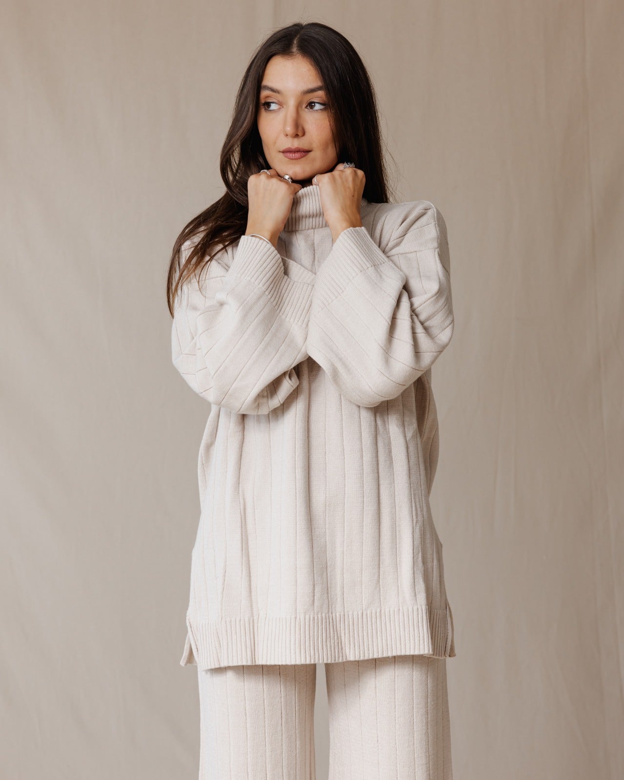 Turtleneck Knit Set Beige