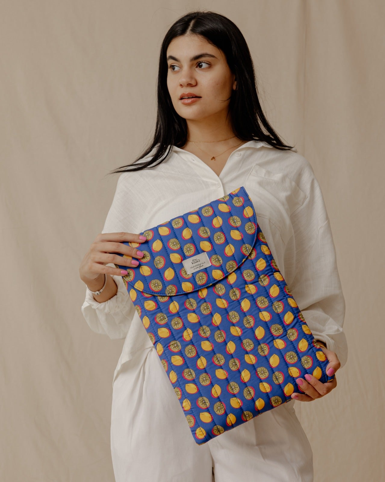 حقيبة كمبيوتر محمولة أنيقة