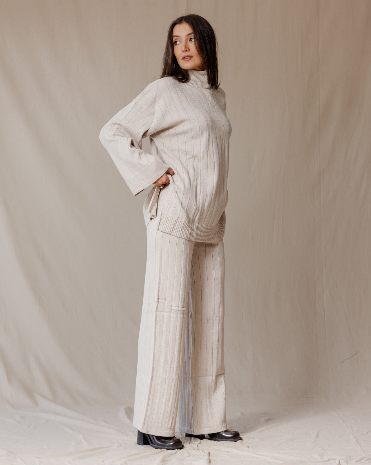 Turtleneck Knit Set Beige
