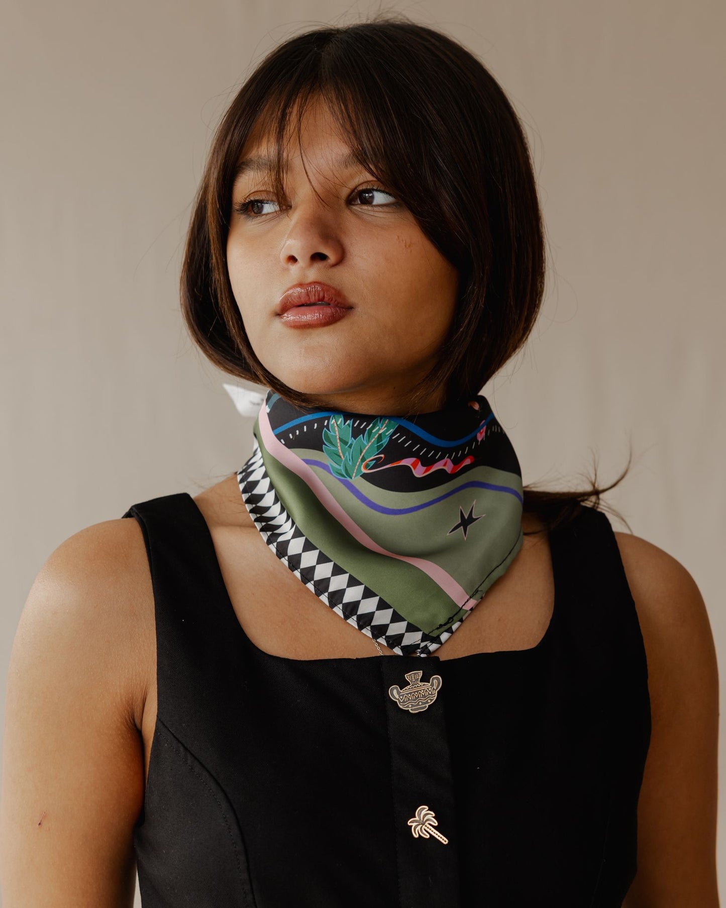 Wilderness Lover Scarf Black