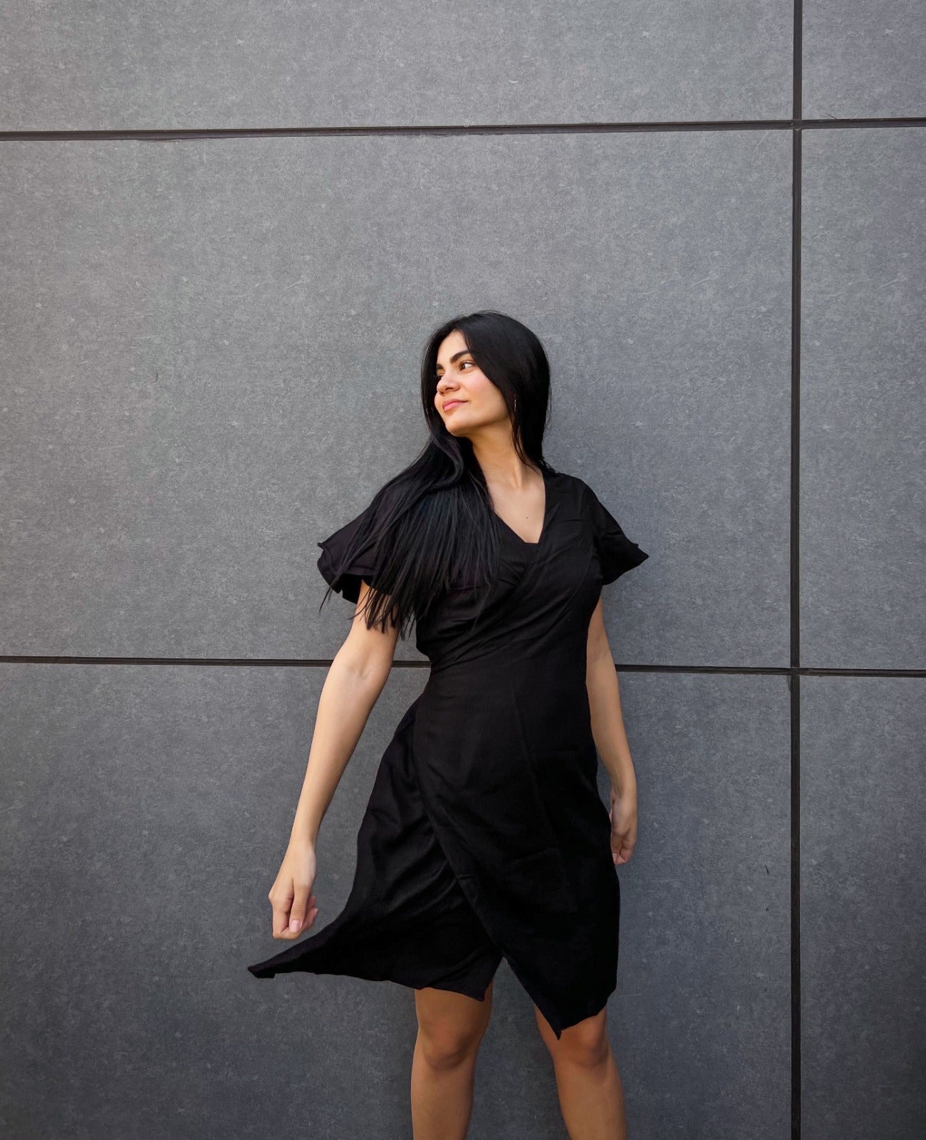 Wrap Around Midi Dress Black