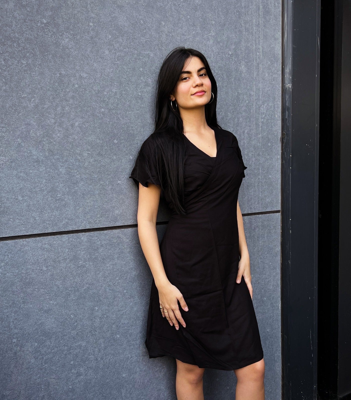 Wrap Around Midi Dress Black
