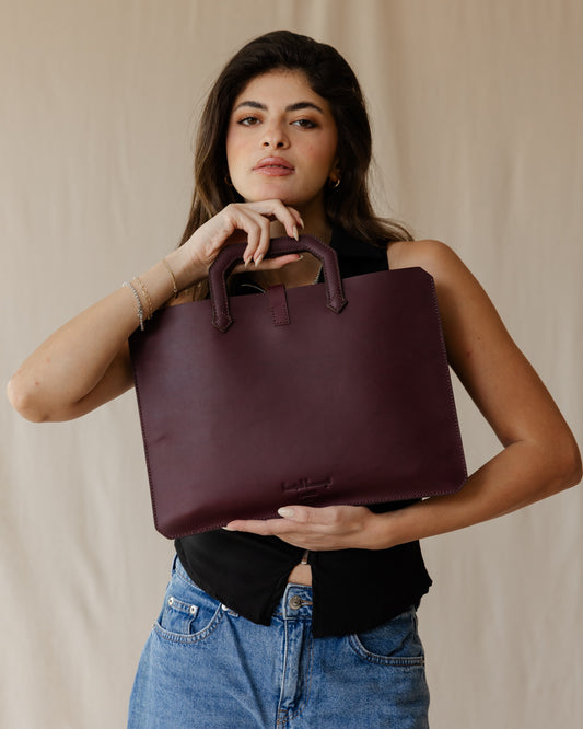 Classic Burgundy Handle Sleeve