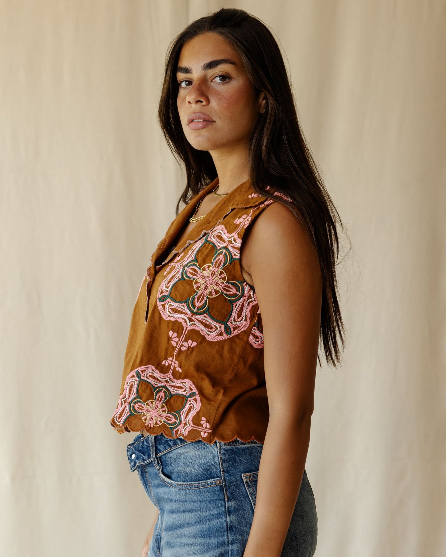 Scallop Bloom Vest