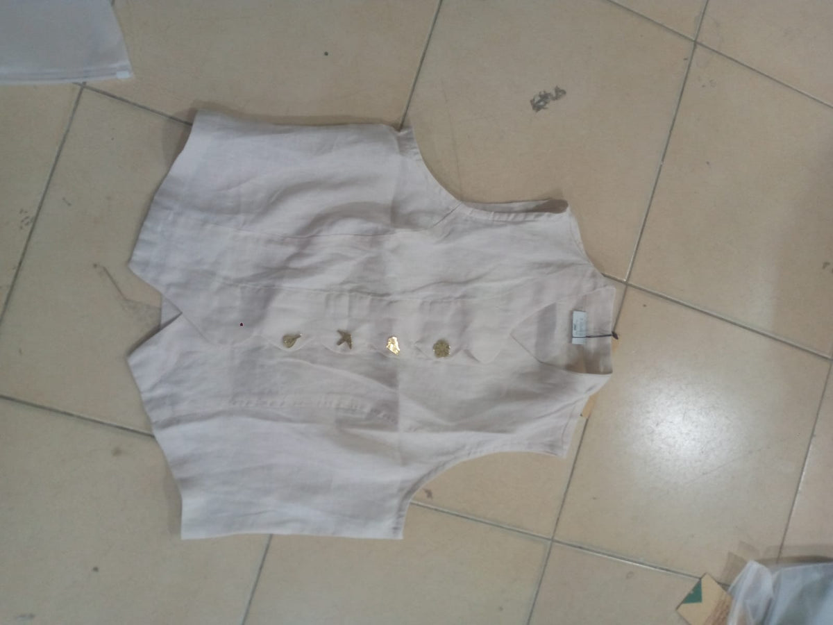 صدرية من ماركة Rooted Off-White