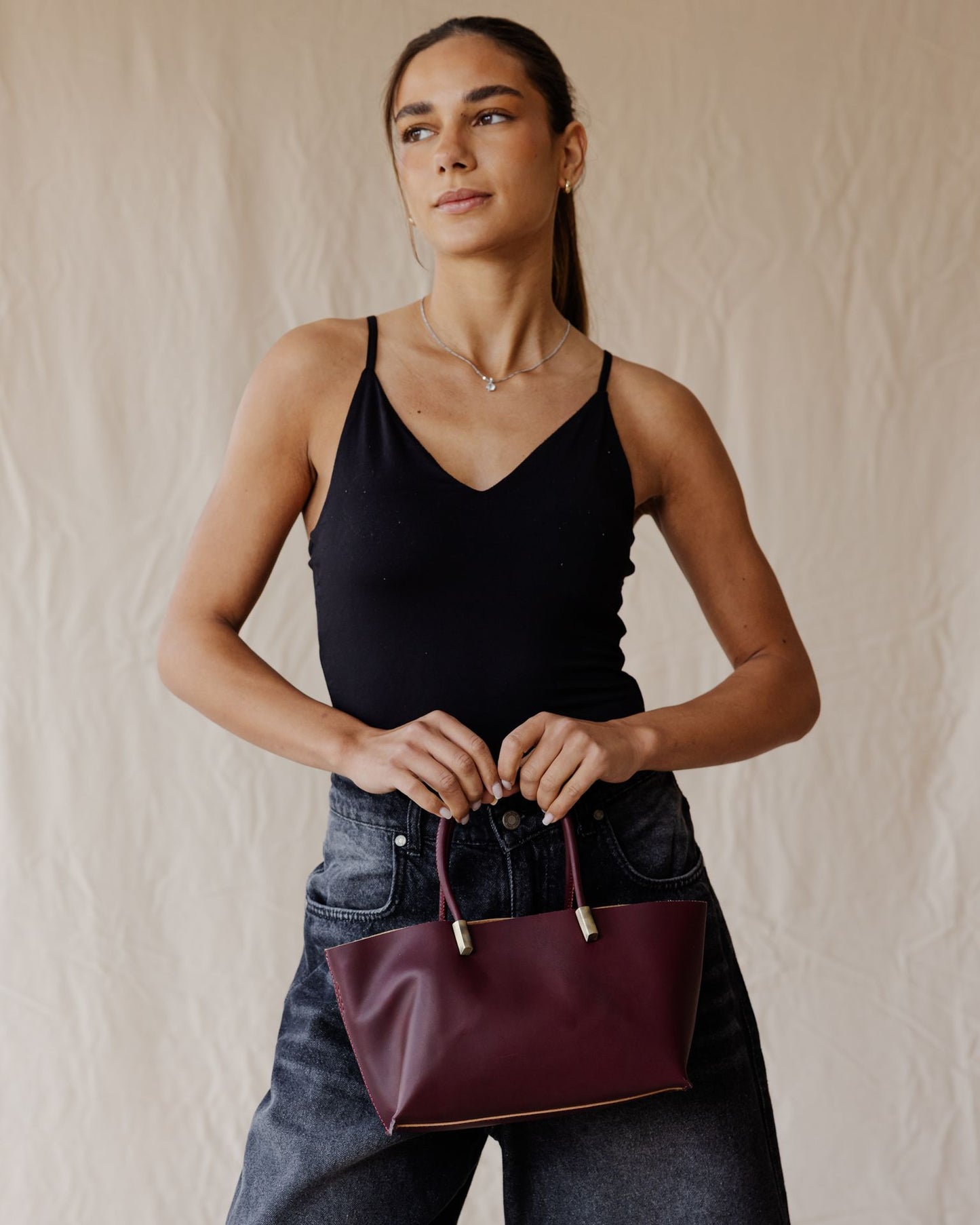 The Luce Genuine Bag In Burgundy