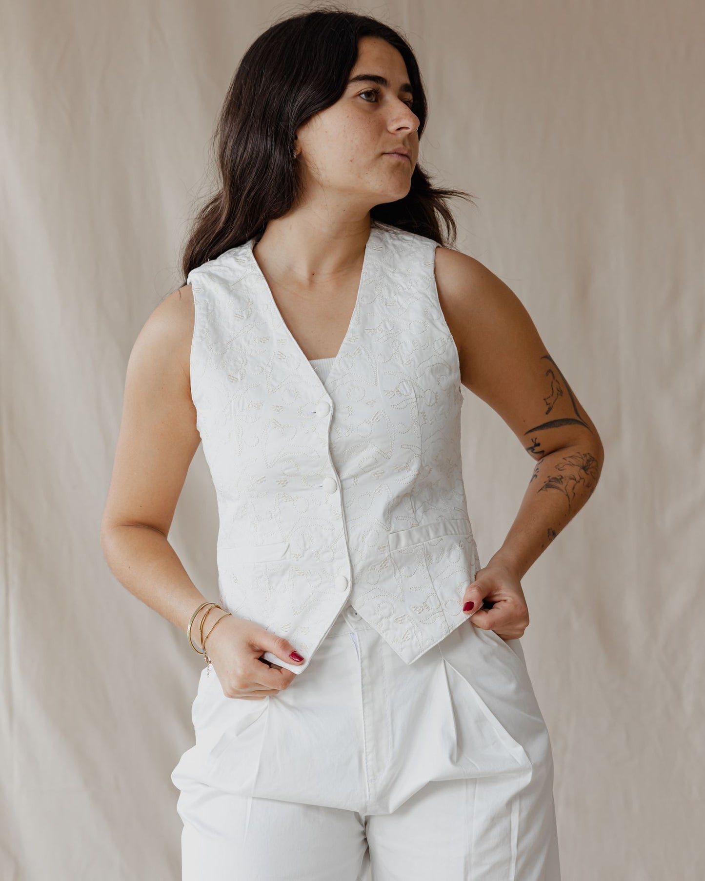 Pomegranate Embroidered Set Off-White