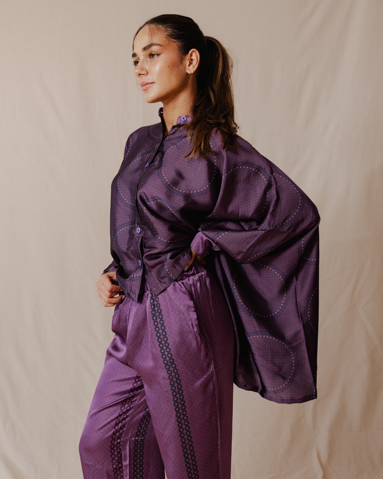 Geometric Lines Cape Set Purple