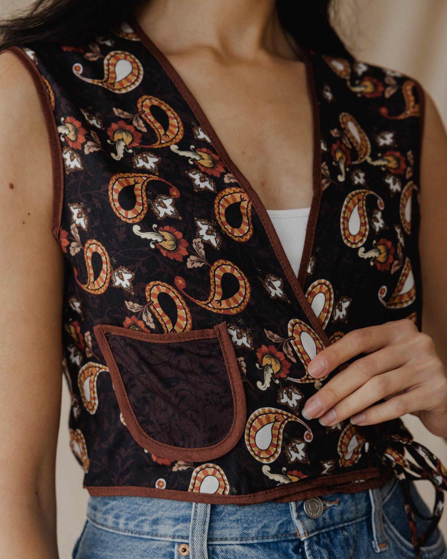 Noir Paisley Vest