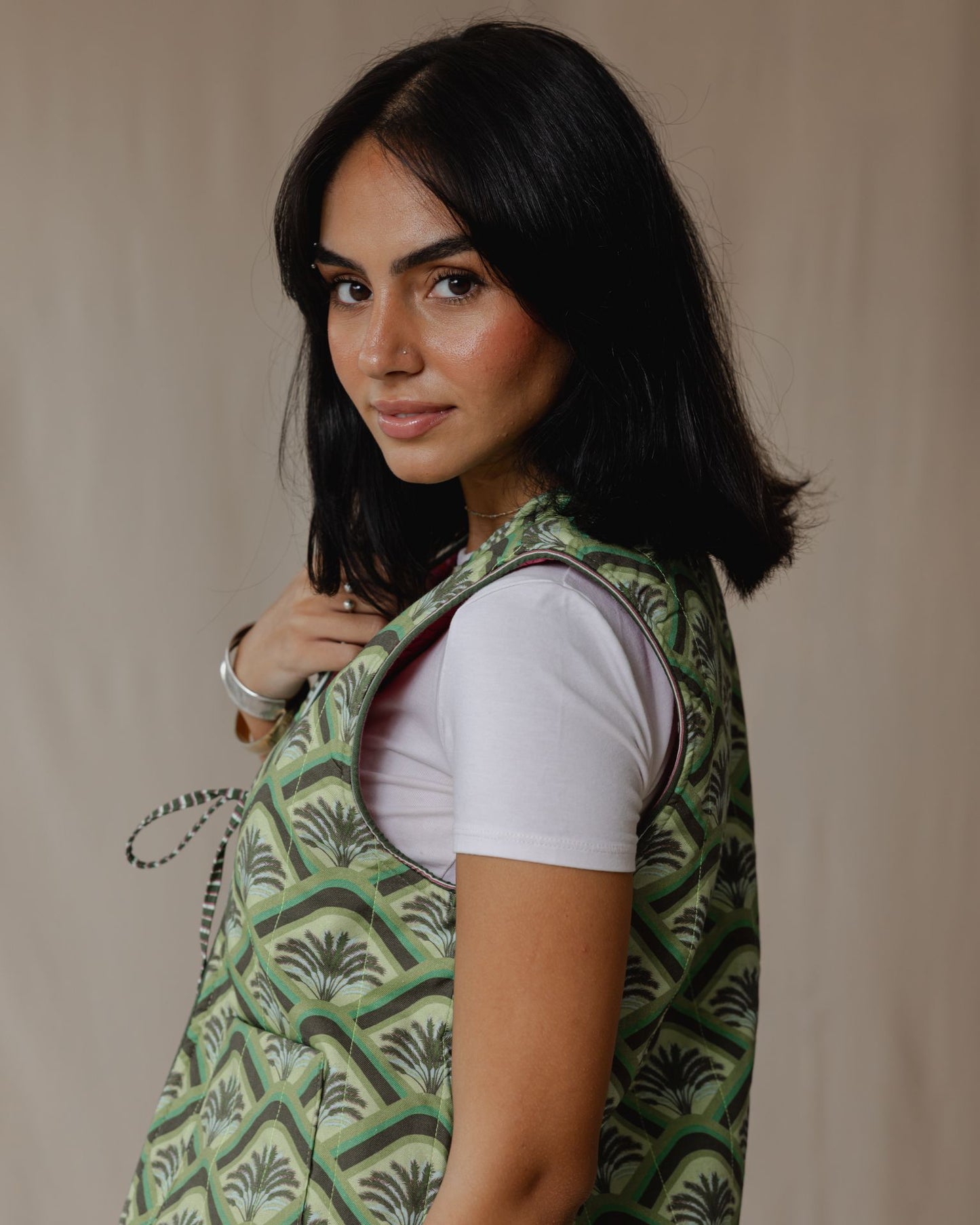 Flip & Bloom Reversible Vest in Green/Pink