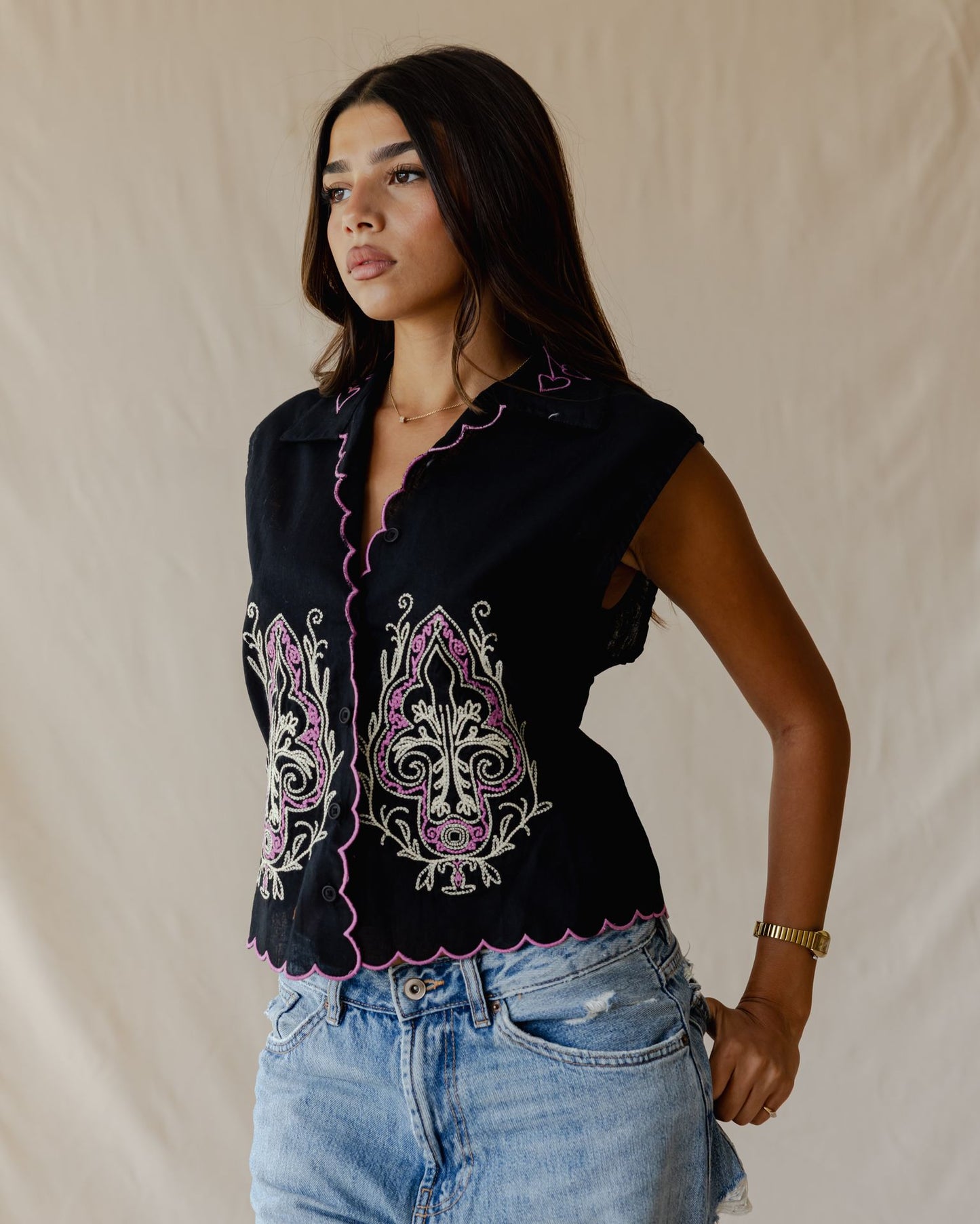 Rosette Boom Vest