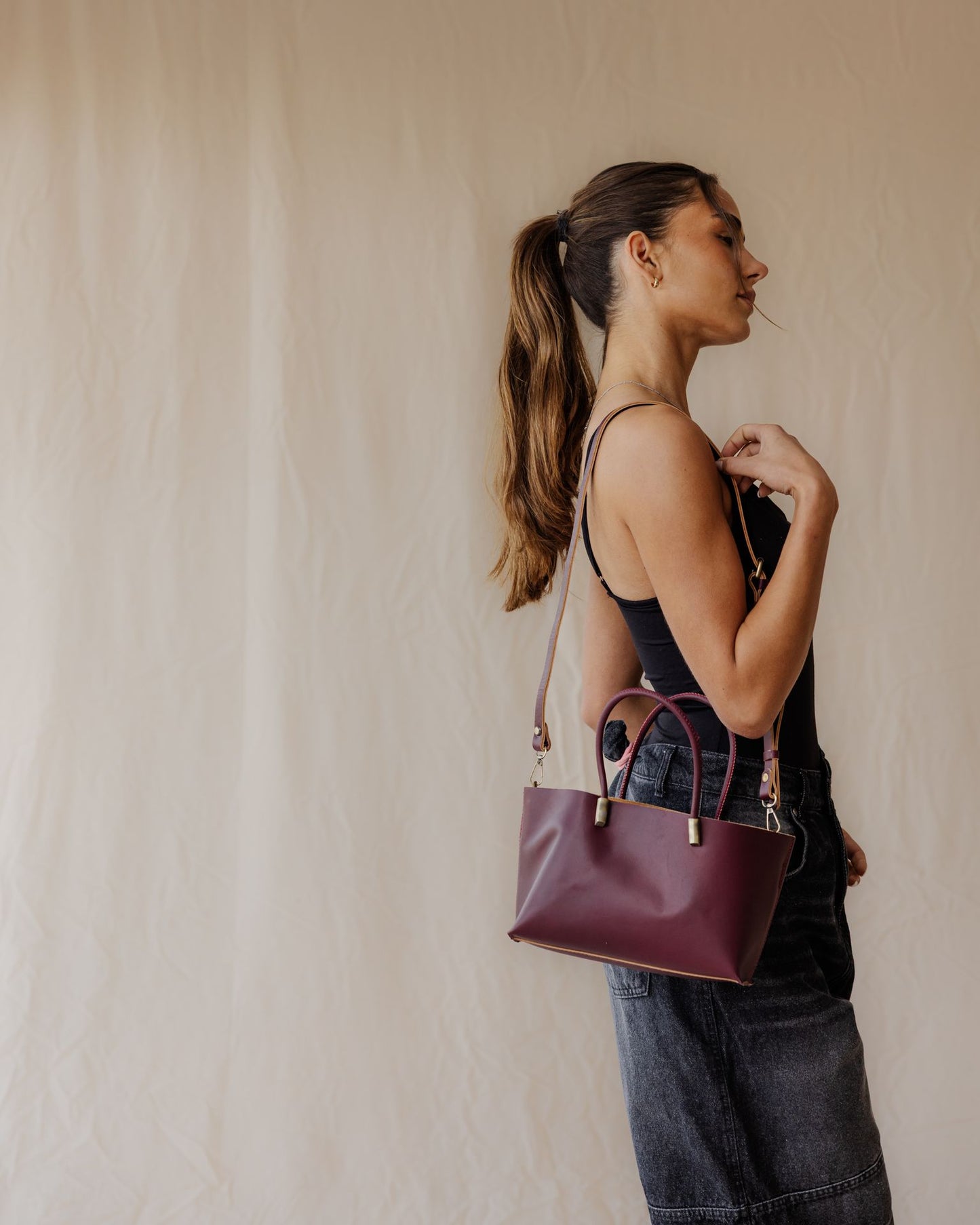 The Luce Genuine Bag In Burgundy