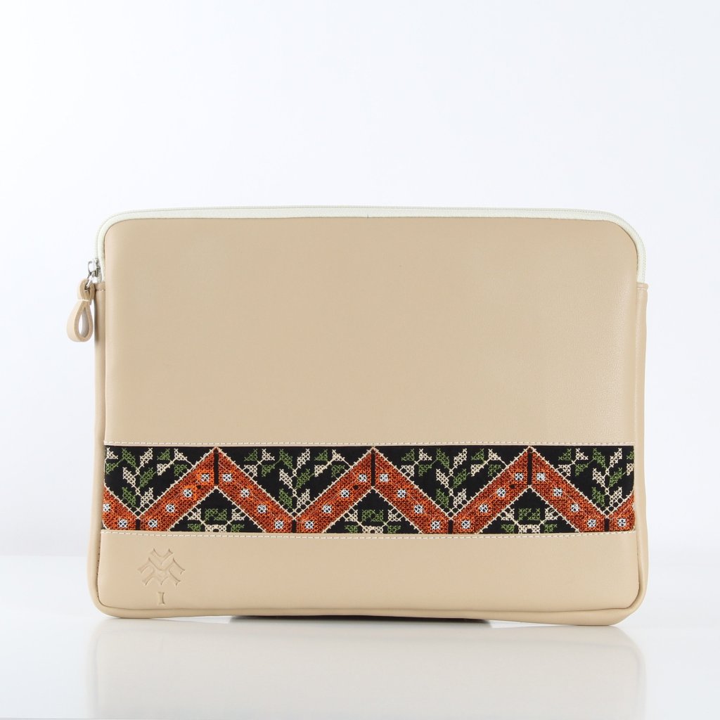 Beige Etamine Laptop Sleeve