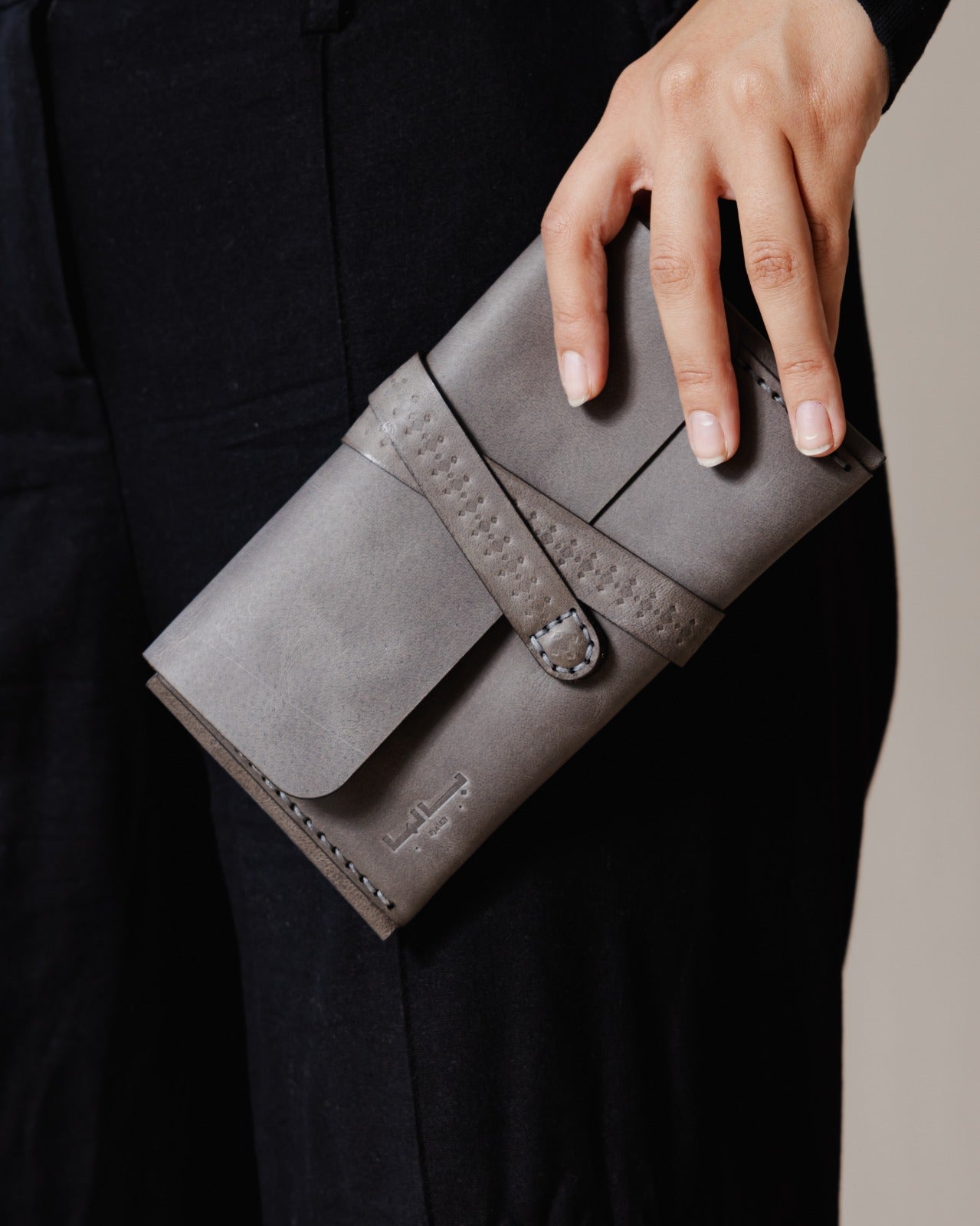 Mahalla Genuine Purse Grey