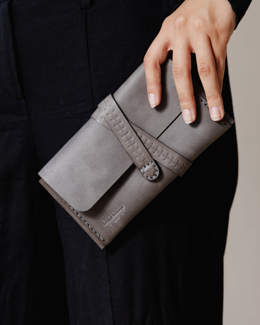 Mahalla Genuine Purse Grey