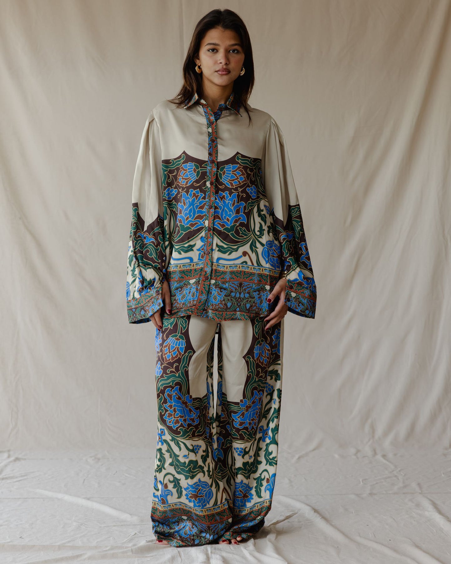Damask Bloom Satin Set