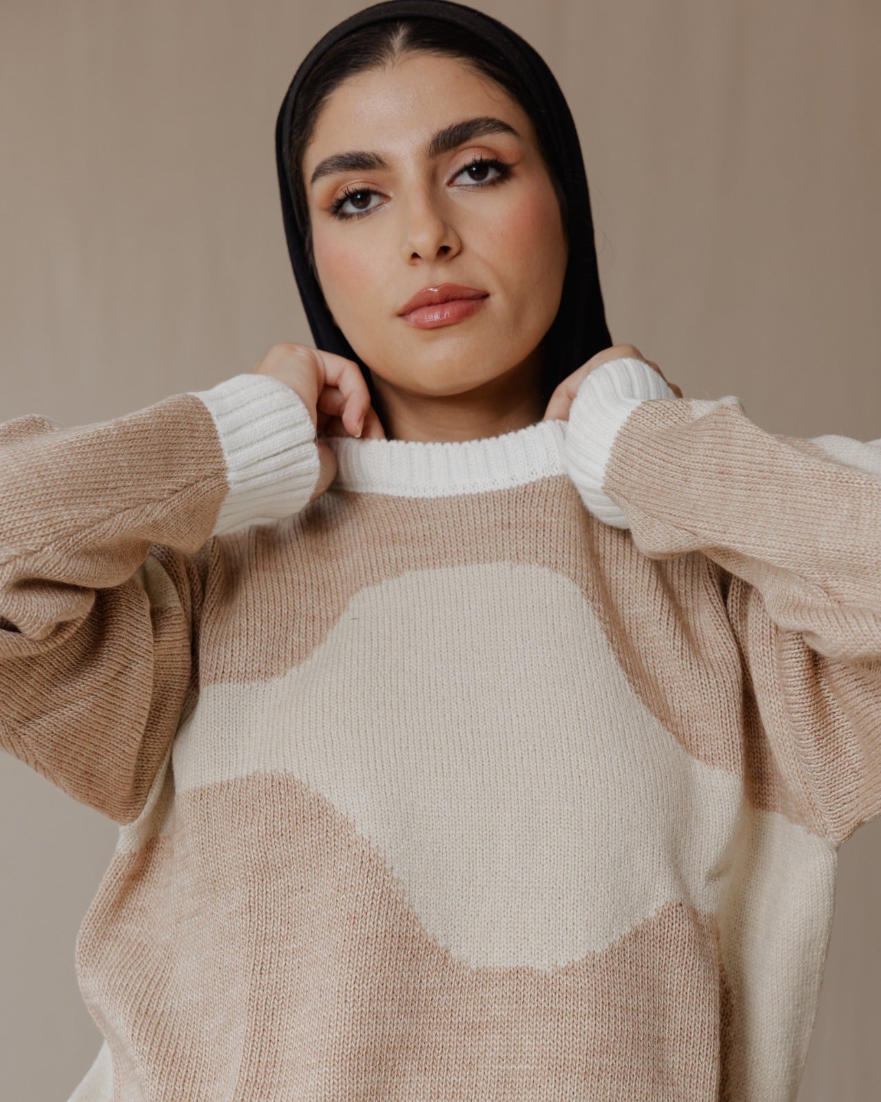 Wave Sweater Cafe X Beige